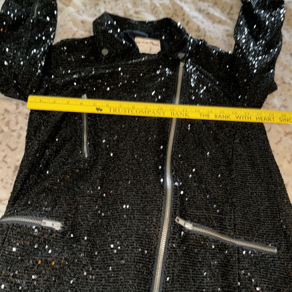 Free People/We The Free medium black sequined top - Picture 12 of 16